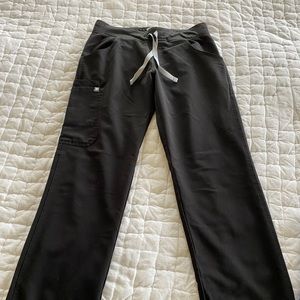 Figs Kade Cargo Scrub Pants